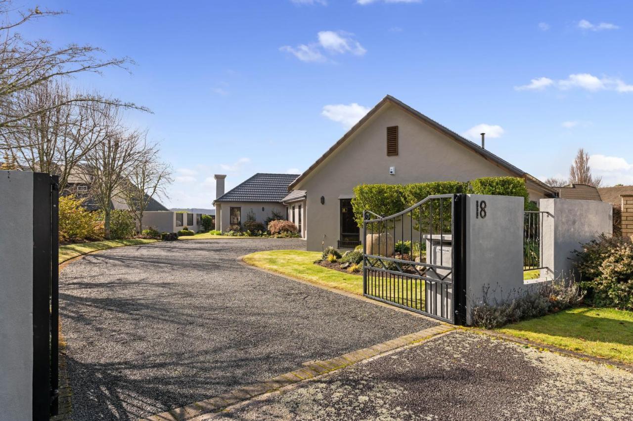 Taha Moana Villa Rotorua Eksteriør bilde